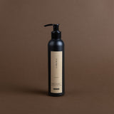 MOSS ORGANIC HAND LOTION IN BLACK BOTTLE 200ML