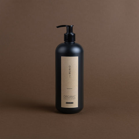 MOSS ORGANIC LIQUID SOAP IN BLACK BOTTLE 500ML